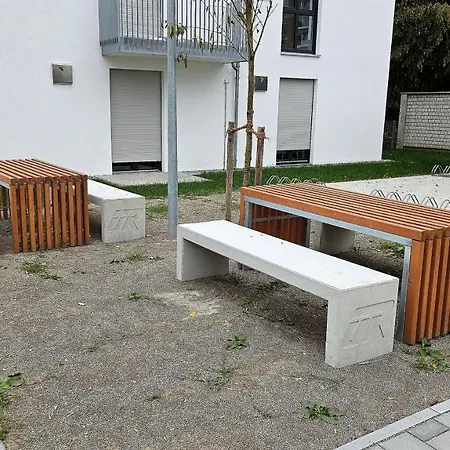 Kueche Arbeitsplatz Netflix Wlan Barrierefrei Lejlighed